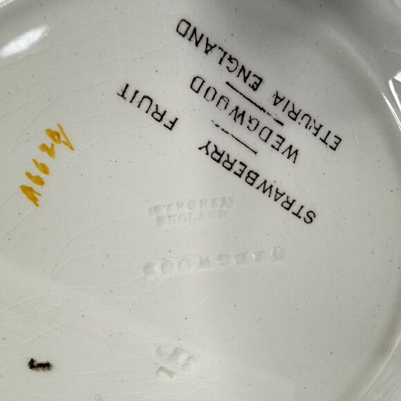 4 Wedgwood Strawberry Fruit Dessert Plates Etruria England 7.25” Dish Vintage - Picture 10 of 10